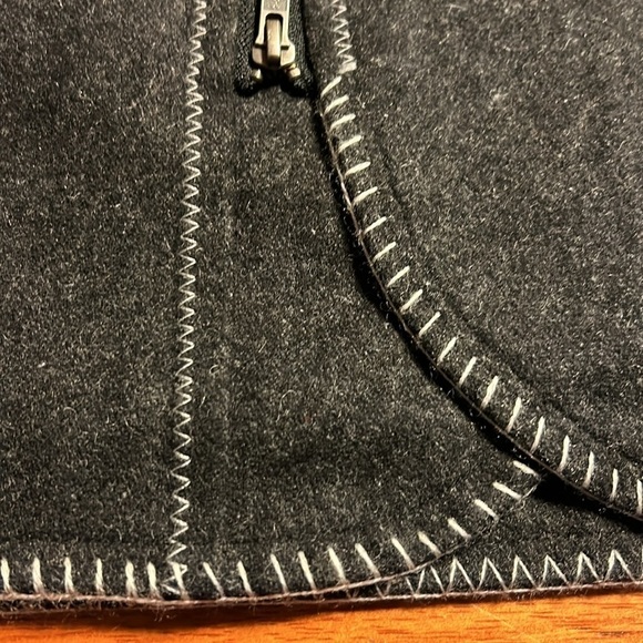 Purnell Blanket Stitch Wool Wrap Skirt with Zipper size 10/30 - Picture 2 of 9